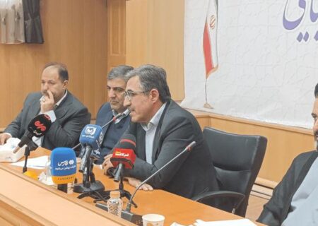 باید در این شرایط سخت از تولیدکنندگان حمایت کنیم