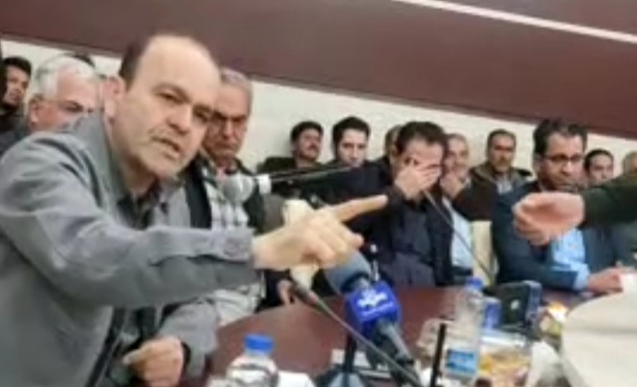 اخراج مدیر تعاون روستایی از جلسه در حضور وزیر جهادکشاورزی +فیلم