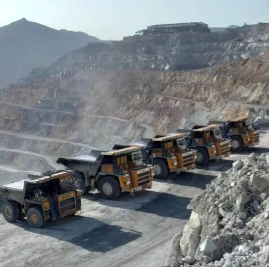 بررسی اصلاح ساختار مس سونگون و ایجاد هلدینگ مس ایران