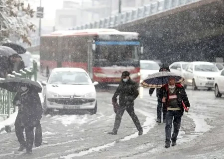 تداوم سرمای شدید و مه در آذربایجان‌ شرقی