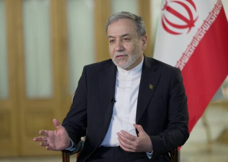 ما خواهان جنگ نیستیم / آمریکا قابل اعتماد نیست