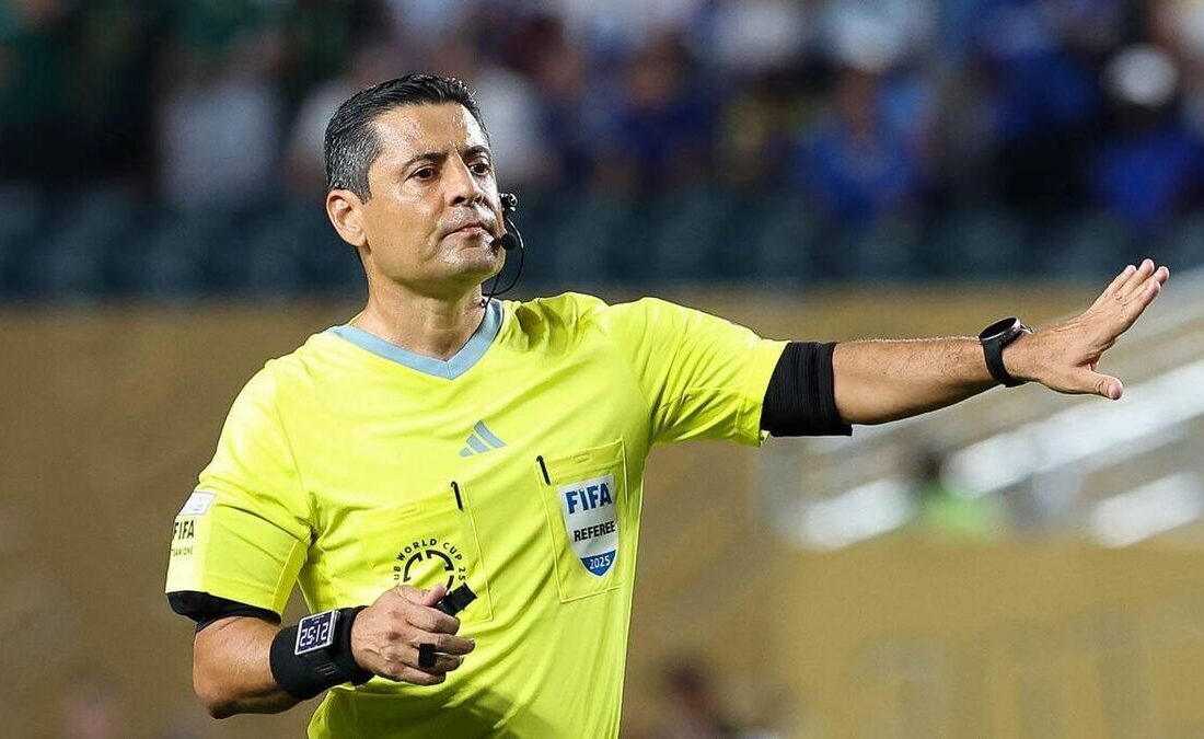 عنوان بهترین داور جهان اعلام شد