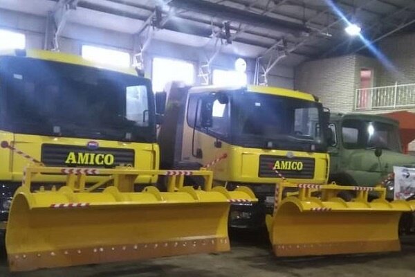 آمادگی تجهیزات زمستانی شهرداری منطقه ۸ برای بارش‌های پیش رو