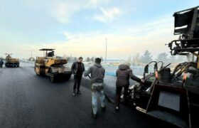 آسفالت‌ریزی ۱۴ هزار و ۷۱۱ تنی در ۵۸ محله و معبر شهری طی هفته گذشته