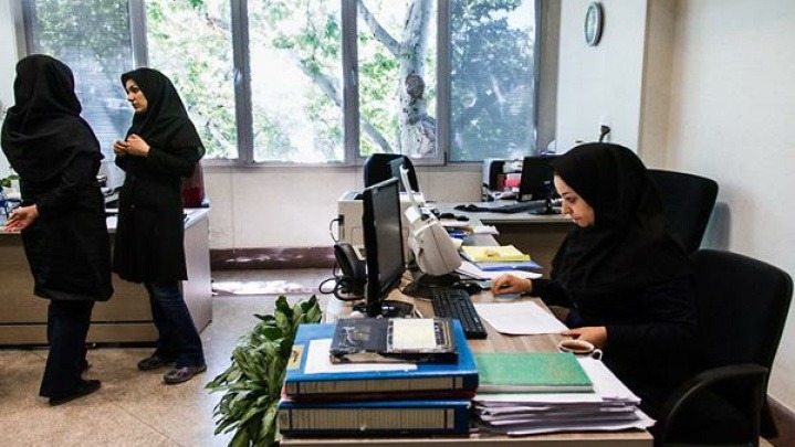 یک تا دو روز مرخصی ویژه در ماه برای زنان تعیین شود