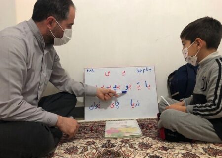 خانه‌ی آقا معلم هوراندی، کلاس درس بچه‌ها در آموزش غیرحضوری