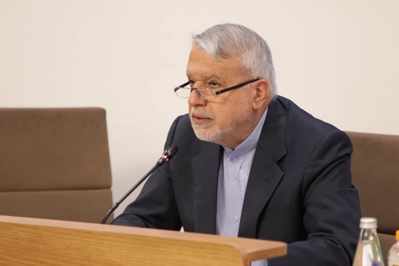 آمار ورود گردشگران به مثبت ۱۰ درصد رسیده است/سالیانه ۹ میلیون گردشگر به خارج سفر میکنند