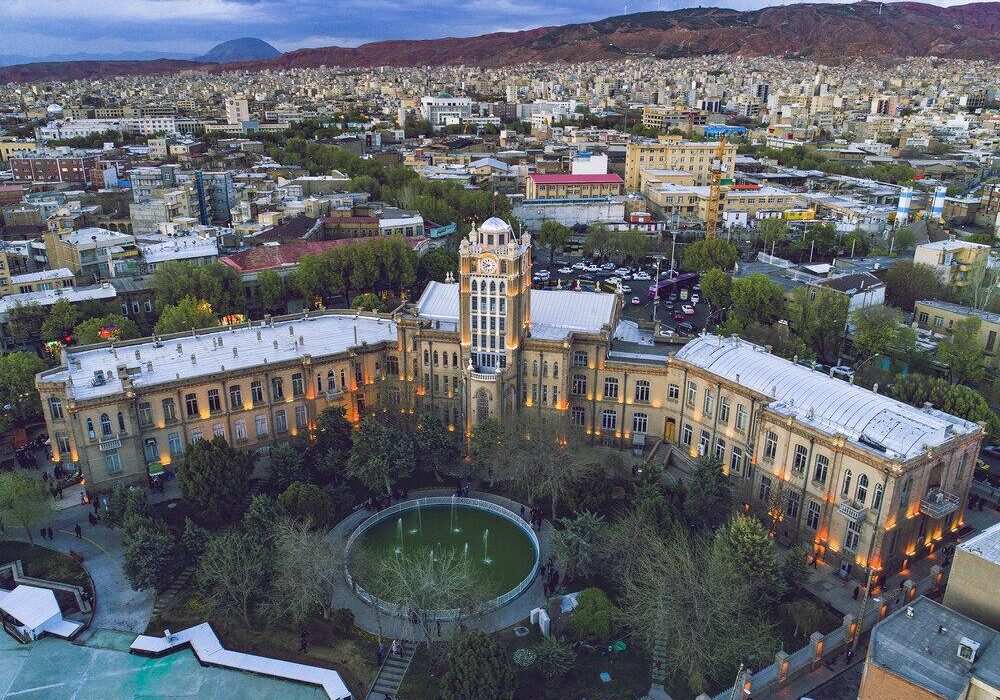 احیاء و میزبانی عمارت تاریخی ساعت تبریز از گردشگران نوروزی