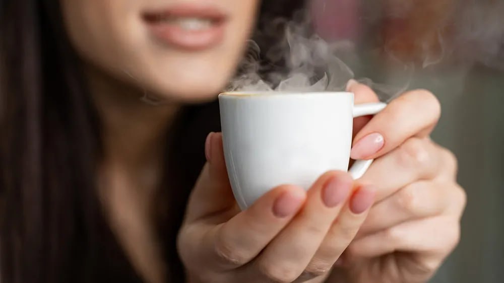 کسانی که چای و قهوه را داغ می‌نوشند بخوانند