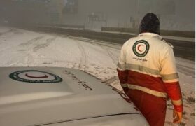 برفروبی و بازگشایی راه ۴۵۱ روستای آذربایجان‌ شرقی