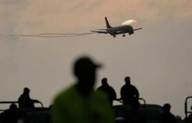 پرواز دومین هواپیمای حامل ایرانیان از آمریکا به کشور