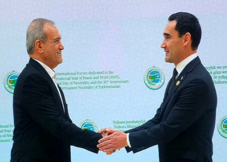 اعتماد مشترک تضمین‌کننده صلح و ثبات میان ملت‌ها خواهد بود