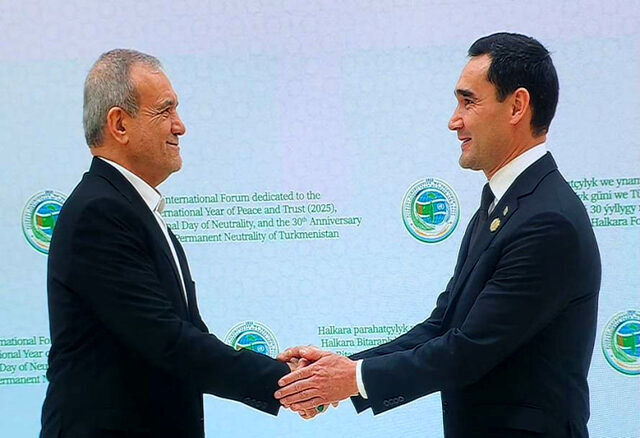 اعتماد مشترک تضمین‌کننده صلح و ثبات میان ملت‌ها خواهد بود