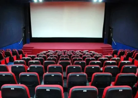 بلیت نیم‌ بهای سینماها به مناسبت روز مادر