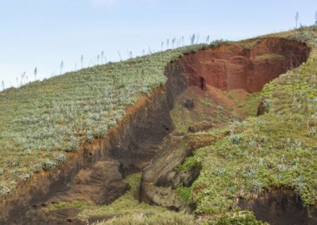 فرسایش خاک با شدت ۱۶ تن در هکتار؛ تشکیل چرخه معیوب با کم‌آبی