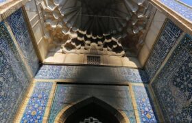 آسیب اغتشاشگران به دو بنای ۵۰۰ ساله اصفهان