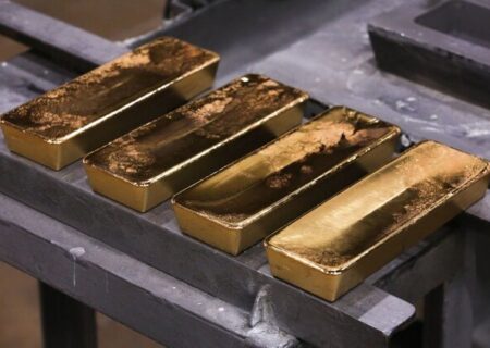 طلا در این یک سال چقدر گران شد؟!