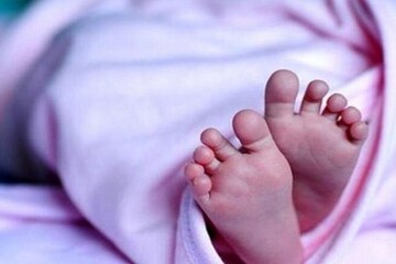 نوزاد رها شده در تبریز به شیرخوارگاه سپرده شد