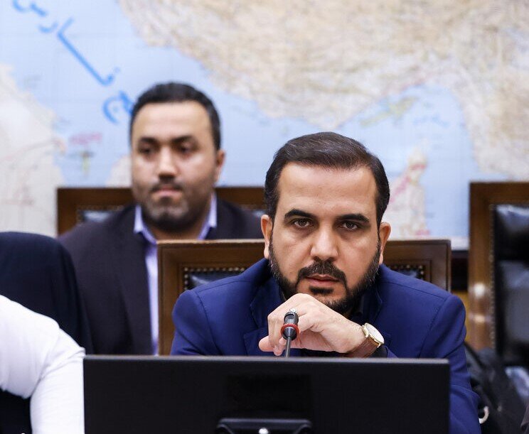 حداقل حقوق در سال آینده ۴۳ درصد افزایش می‌یابد