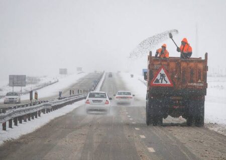راه های اصلی و فرعی آذربایجان شرقی باز است/ تداوم تلاش برای بازگشایی راه های روستایی