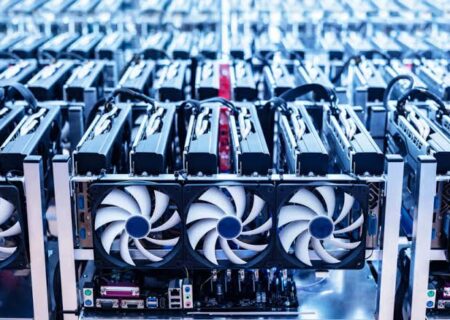 کشف ۱۸ دستگاه ماینر غیرمجاز به ارزش ۲۰ میلیارد ریال در جلفا