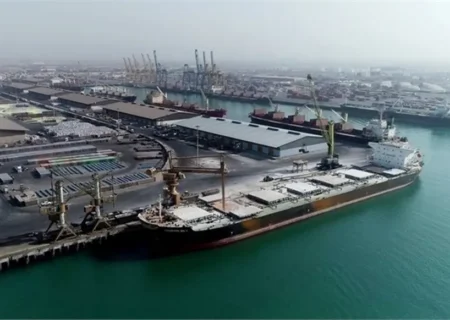 هیچ تهدیدی نظامی متوجه کشتی‌ها و بنادر ایرانی نیست