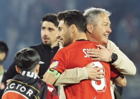 گل‌محمدی سرمربی جدید تراکتور می‌شود؟