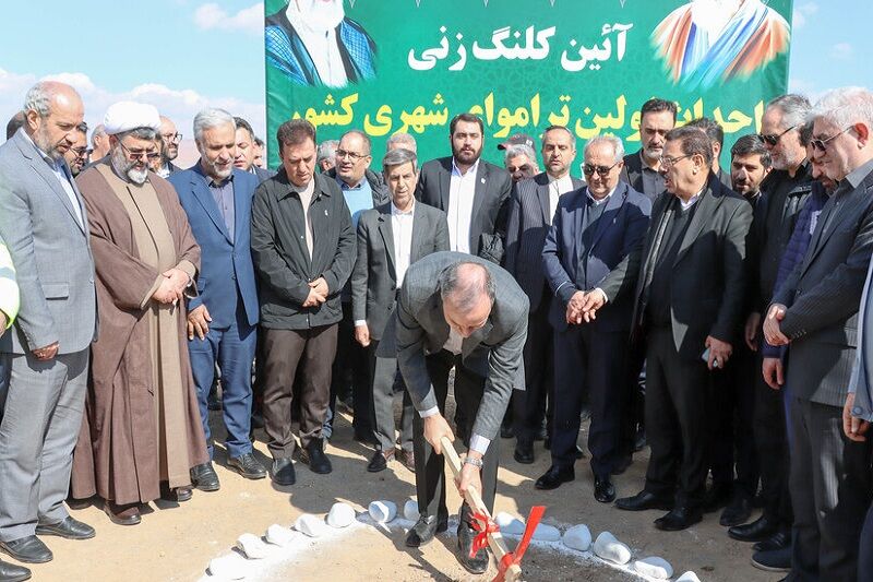 آغاز فصل نوین حمل‌ونقل شهری تبریز با کلنگ‌زنی تراموای خط ۴ مترو