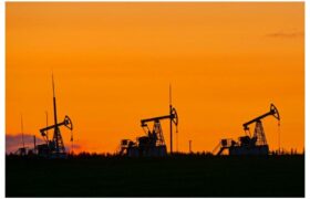 سرمایه‌گذاری روسیه در چندین میدان نفتی ایران