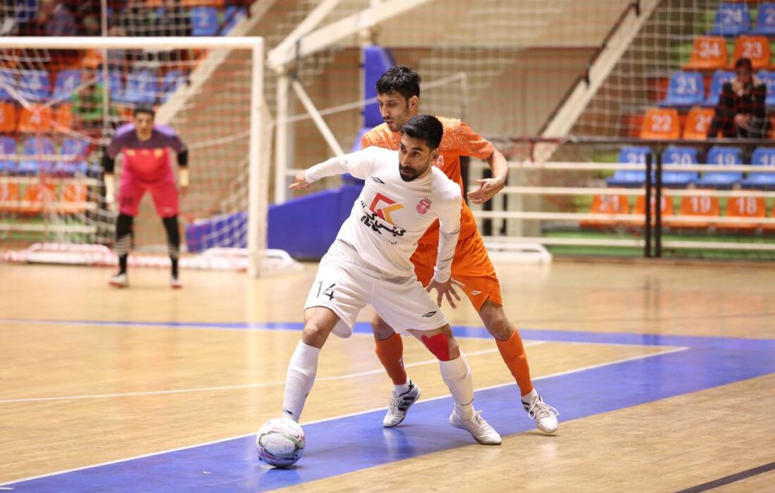 جدال گیتی و مس بر سر تاج‌وتخت قهرمانی!