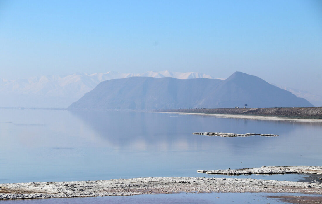 دریاچه اورمیه جان گرفت/ افزایش ۶۸ سانتی‌ متری تراز آب