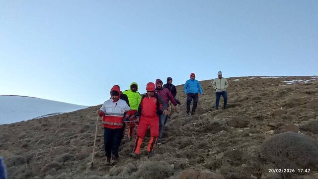 عملیات ۱۲ ساعته انتقال پیکر طبیعت‌گرد فوت‌شده از ارتفاعات پیرداغی شهرستان هریس