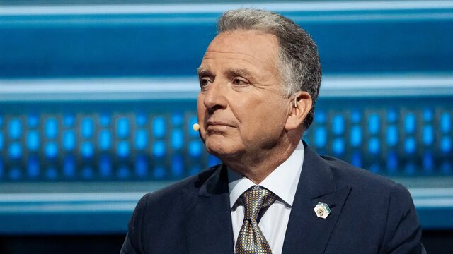 ترامپ «کنجکاو» است چرا ایران تحت فشار آمریکا «تسلیم» نشده/ با پهلوی دیدار کرده‌ام