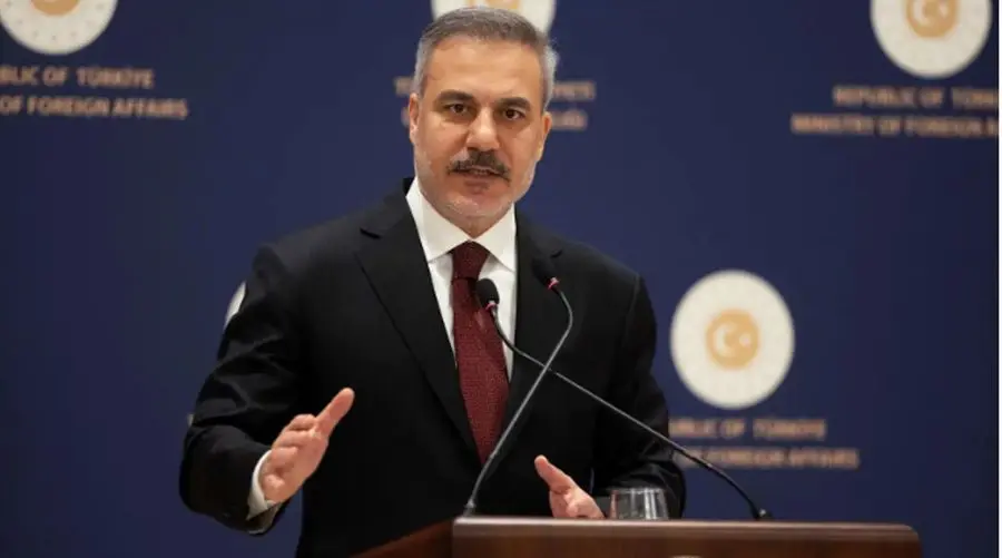 ورود برنامه موشکی ایران به مذاکرات هسته‌ای تنش‌زا است