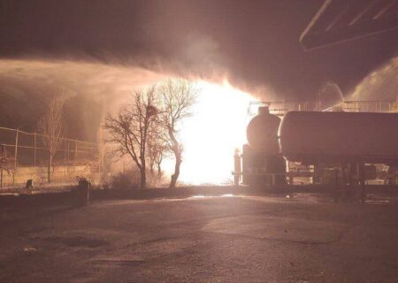 آتش سوزی در شرکت نیک گاز