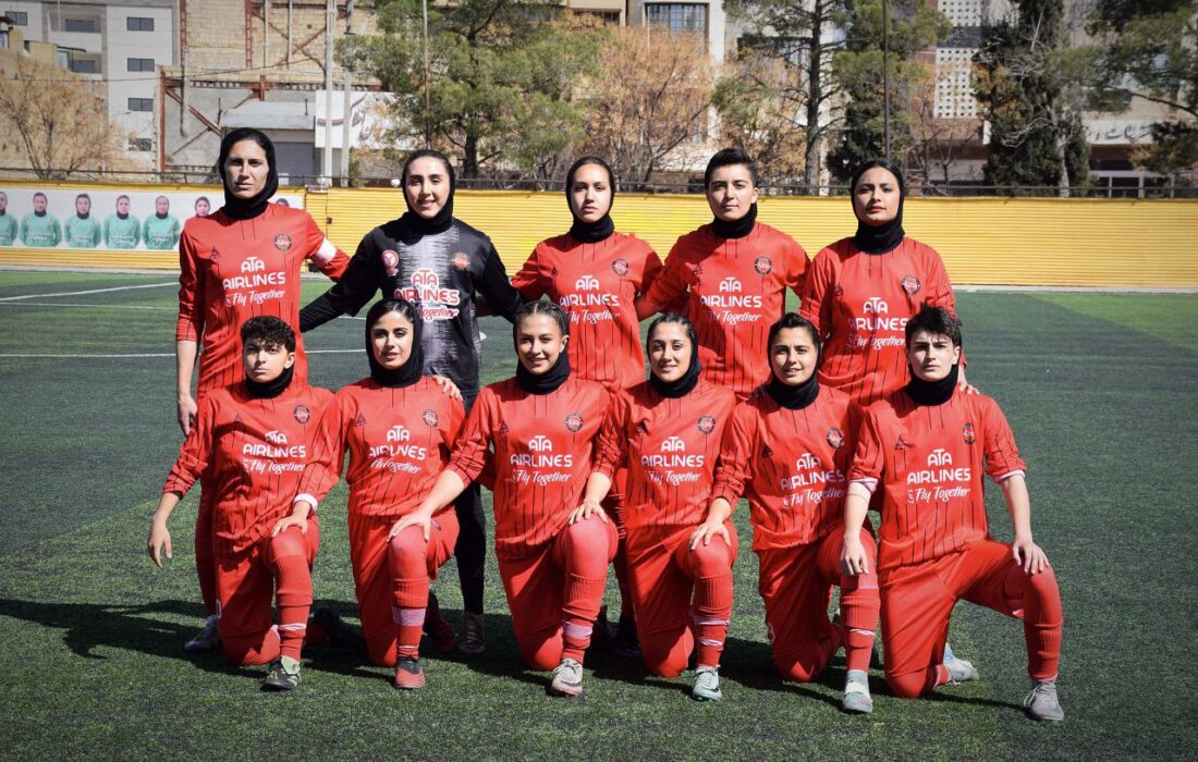 صدرنشینی مقتدرانه بانوان تراکتور