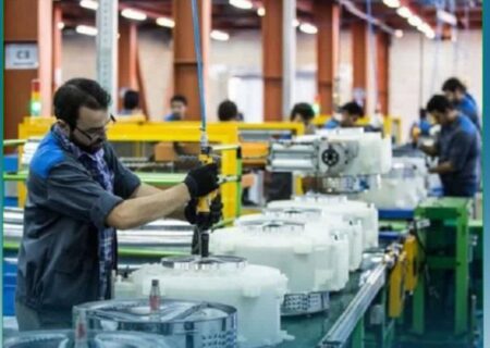 تسریع در فرآیند «تمدید مهلت واردات» واحدهای تولیدی مناطق آزاد و ویژه اقتصادی در کمیته ماده ۳ وزارت صمت