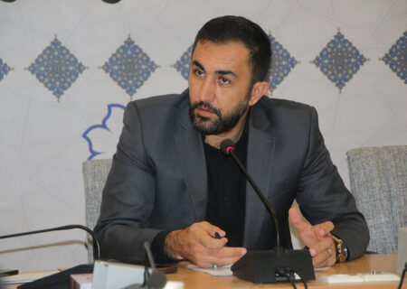 اتمام بتن ریزی ضلع شمال شرقی پروژه میدان ساعت در شرایط جنگی