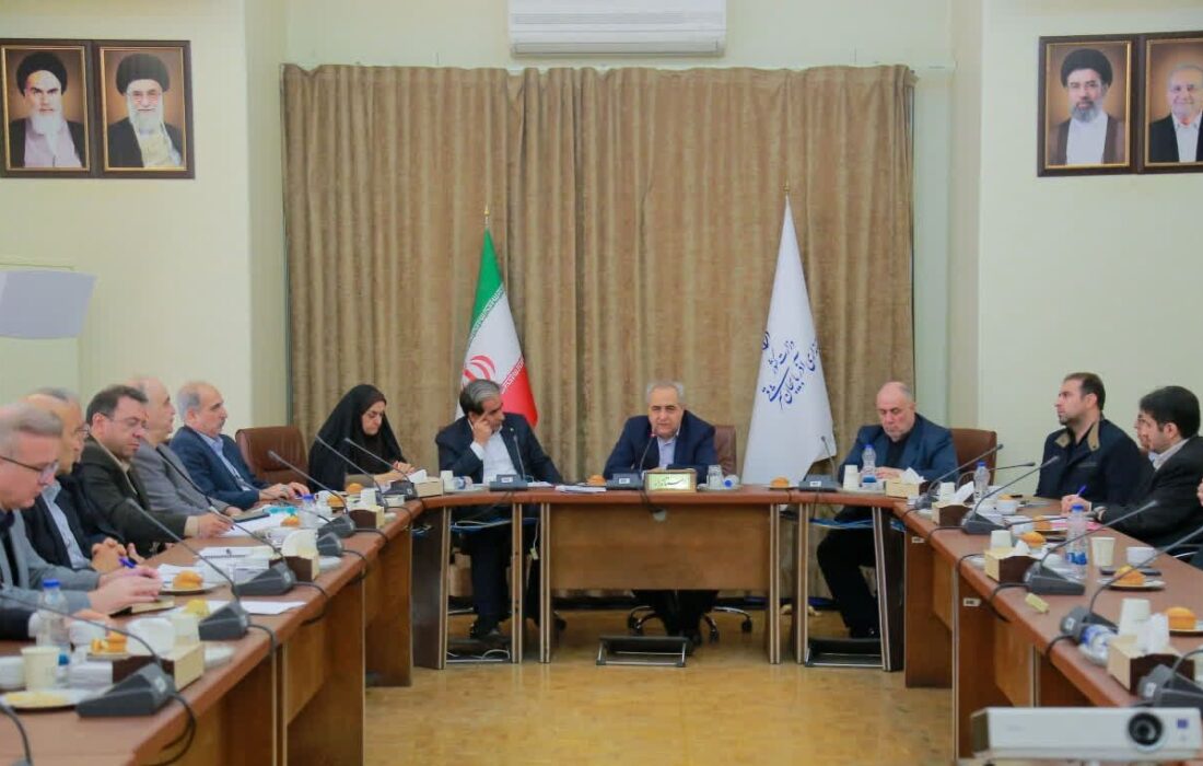 تأمین داروهای خاص در اولویت نظام دارویی استان قرار گیرد