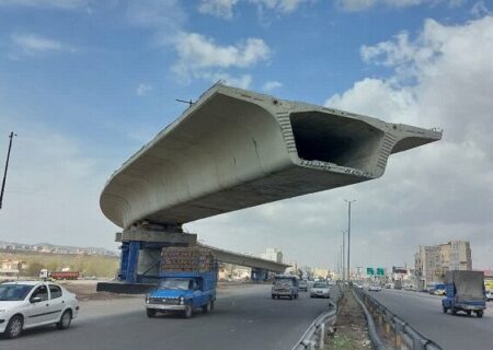 بهره برداری از پل روگذر “قره‌داغ” تا ۲۰ روز آینده