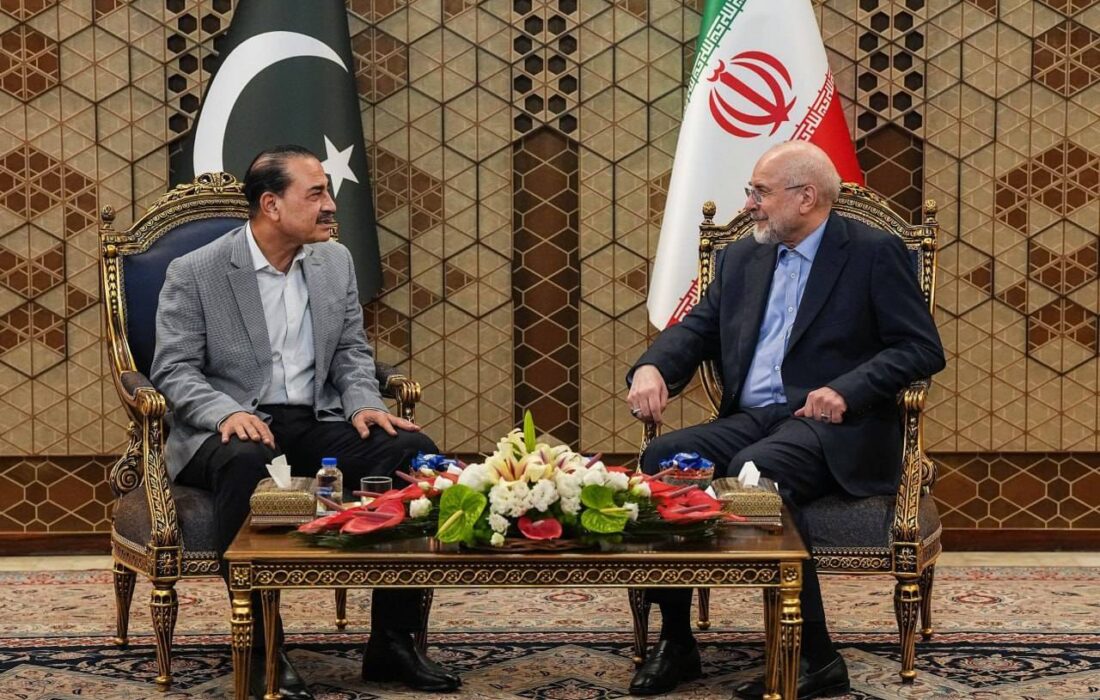 از حقوق ملت و کشورمان عدول نمیکنیم