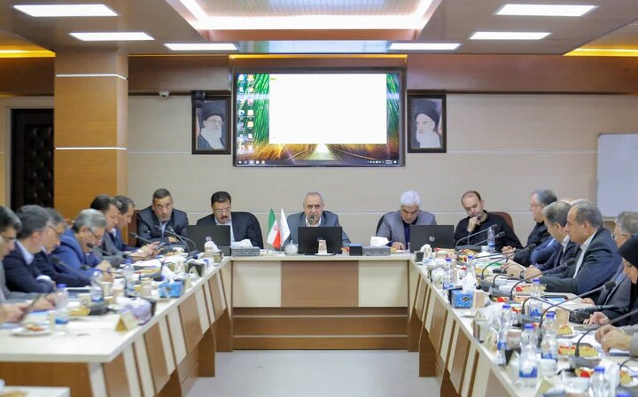 آذربایجان شرقی میتواند به کریدور جایگزین کشور در تأمین کالاهای اساسی تبدیل شود