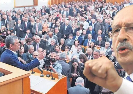 ۲۸ عضو شورای حزب جمهوری خواه خلق استعفا کردند