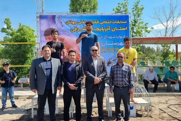 درخشش ساحلیکاران در بناب