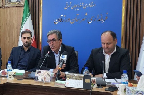 تأکید علیزاده بر توسعه همزمان صنعت، گردشگری و زیرساخت