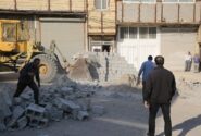تخریب دیوارکشی غیرقانونی در مسیرگشایی شهید دواچی تخریب ساخت و ساز غیر مجاز