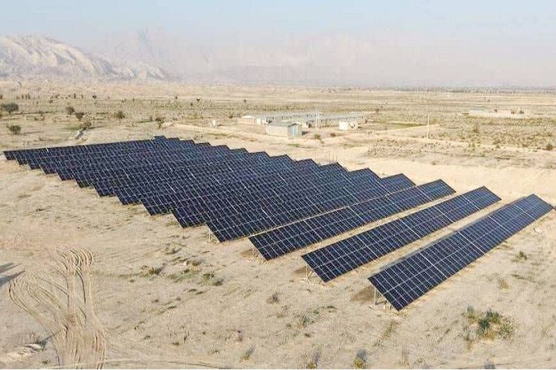 انتقاد استاندار آذربایجان شرقی از محقق نشدن تسهیلات نیروگاههای خورشیدی