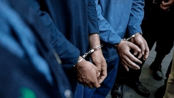 سارقان ۵۰ میلیارد ریالی در تبریز به دام پلیس افتادند